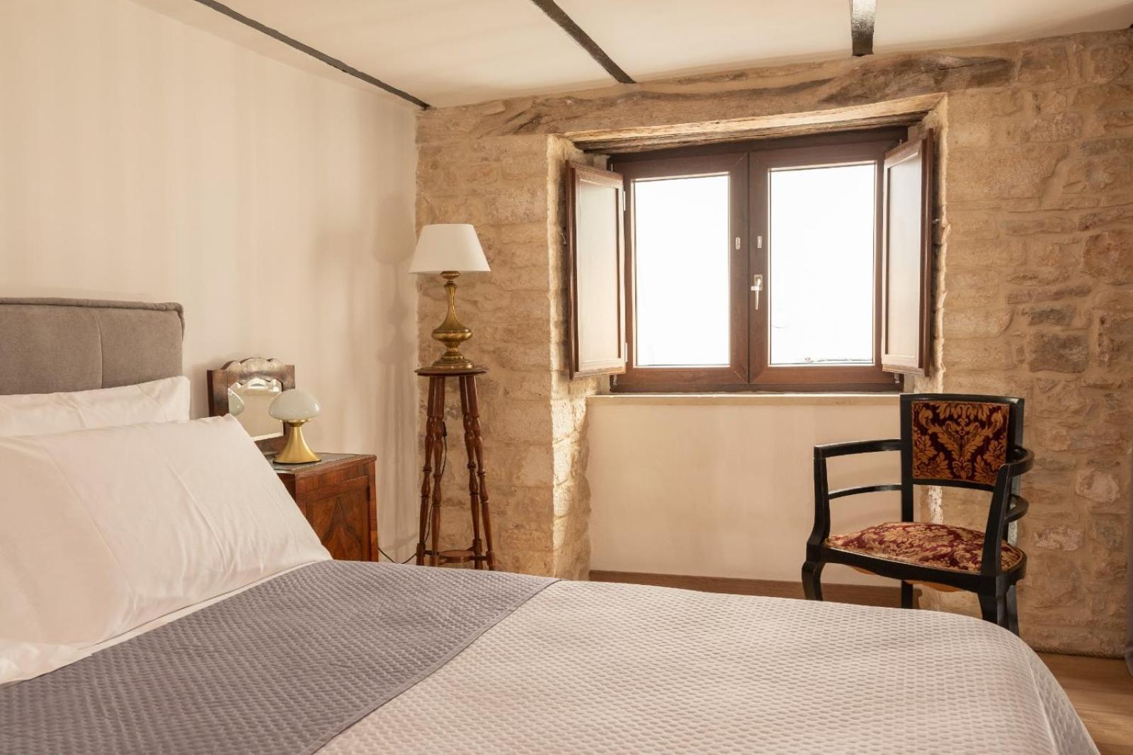 Palazzo Rizzi Dimora Dei Templari Hotel Bitetto Exterior photo